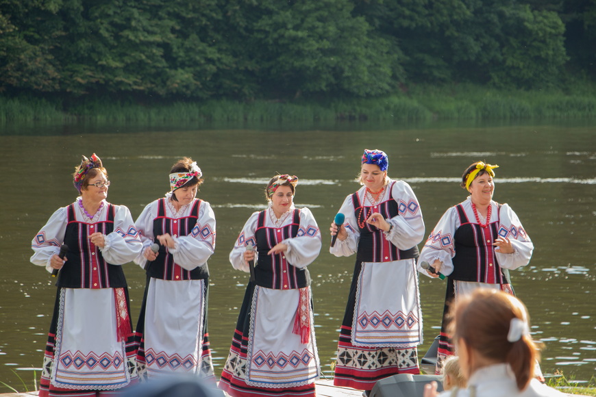 Эротические рассказы и истории - Одноклассница и её поклонник